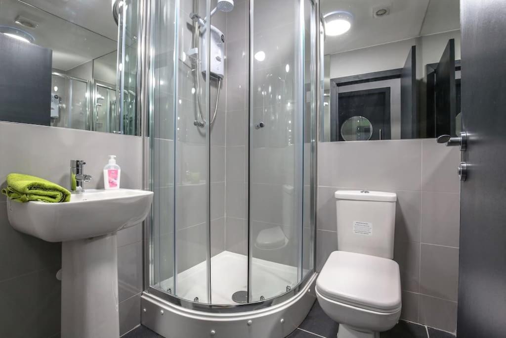 Manhattan Suite - Sleeps 24! Heart Of Liverpool Exterior foto