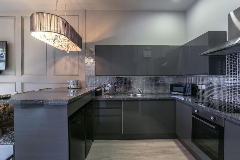Manhattan Suite - Sleeps 24! Heart Of Liverpool Exterior foto
